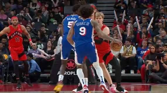 NBA - Sixers, per Kelly Oubre 15 punti dopo l'incidente stradale