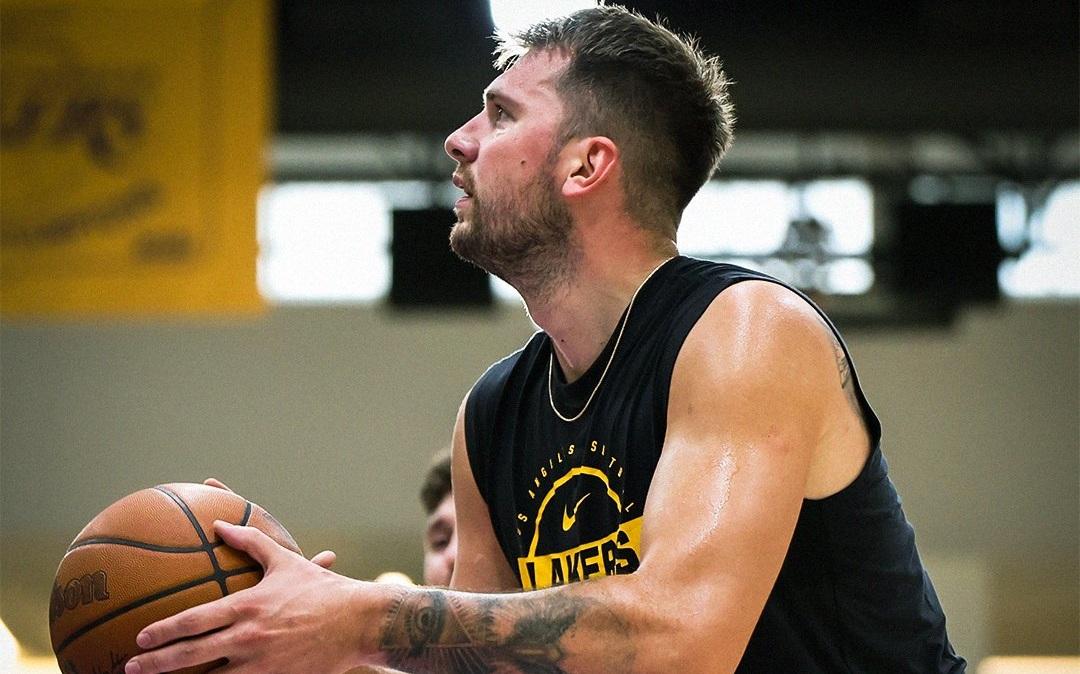 Luka Doncic evita di parlare del ritiro di LeBron James: i Lakers tra rispetto e incertezze