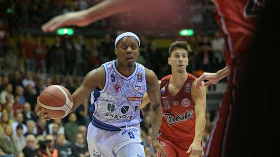 LIVE LBA - Reggio Emilia sbanca Trieste, Winston domina con 28 punti