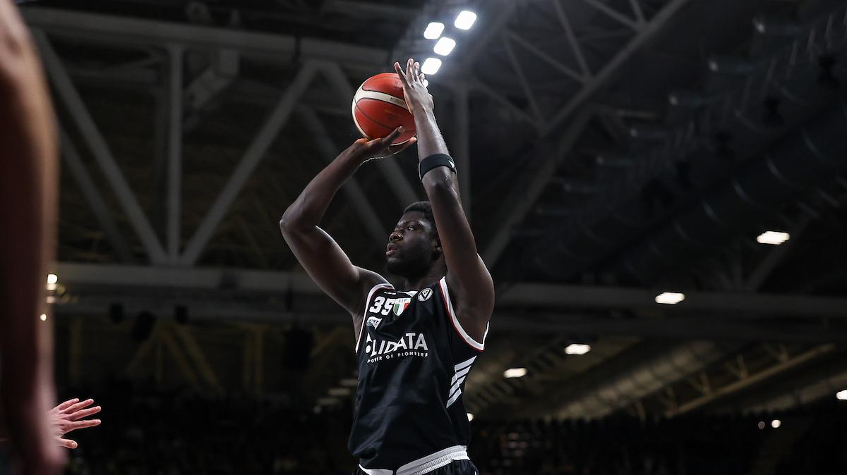 Momo Diouf: «Alla Final Eight carichi, vogliamo un trofeo che manca da vent'anni»