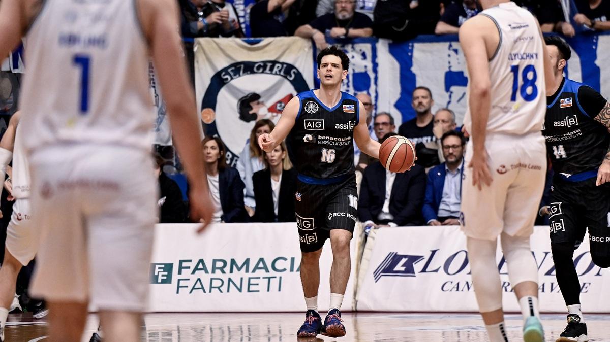 Serie B - Benacquista Latina passa al PalaMacchia con il buzzer di Giombini