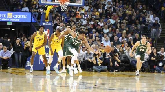  NBA - I Warriors perdono Curry per infortunio e vengono rullati a domicilio dai Bucks