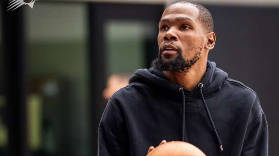 MERCATO NBA - Heat e Raptors trattano per Kevin Durant, ma non vogliono privarsi dei lunghi