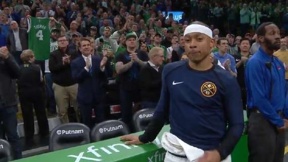 NBA Video - I tifosi dei Celtics accolgono il ritorno di Isaiah Thomas