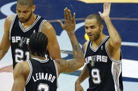 Playoff NBA: Spurs implacabili, 3-0 su Memphis