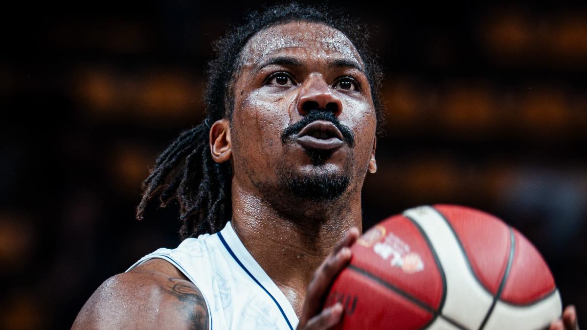 Fortitudo Bologna, si ferma Lee Moore: risentimento muscolare