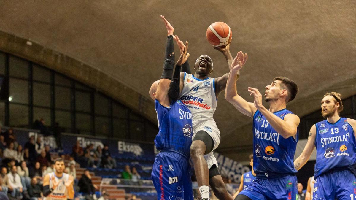 Serie B - Sfida fra giganti al PalaPadua: la SuperConveniente ospita Matera