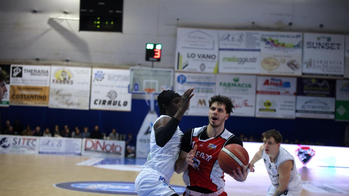 Serie B - Una Bakery mai doma sfiora il colpaccio in Sicilia a Capo d’Orlando