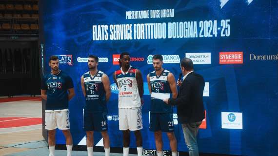 A2 - Fortitudo Bologna, ecco le nuove maglie. Gabriel: «Volevamo partire subito forti»