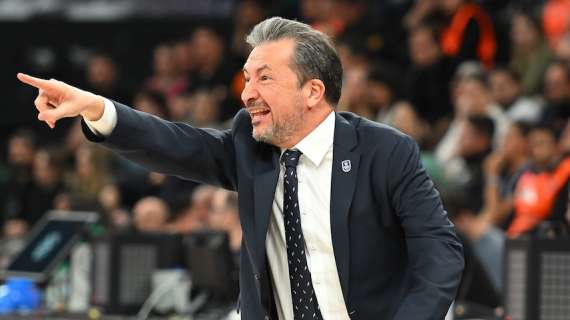 Efes, la carica di Luca Banchi: «Vogliamo portare la serie alla quinta partita»