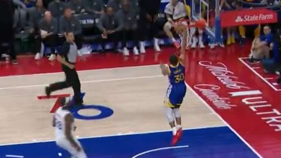 «La mia ultima schiacciata», Steph Curry torna sopra il ferro sei anni dopo