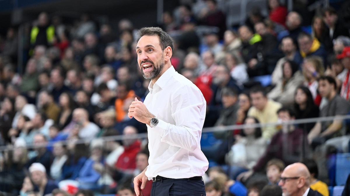 MERCATO LBA - Olimpia Milano, Peppe Poeta non chiude a eventuali rinforzi 
