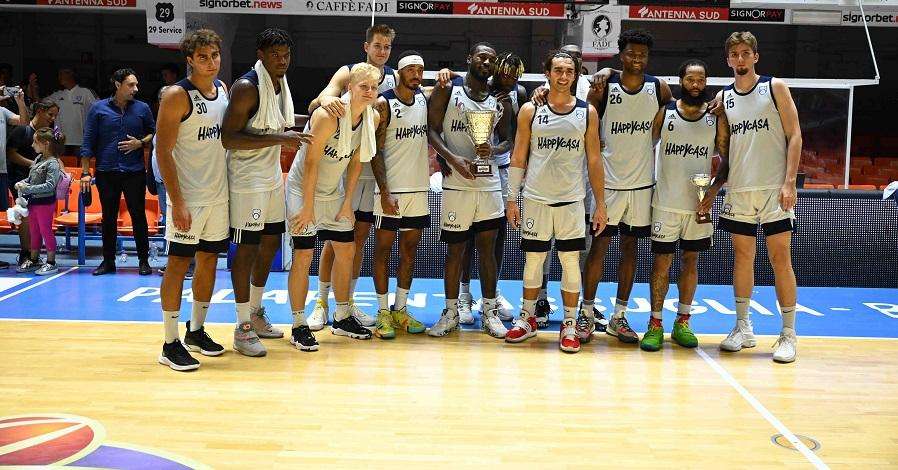 Memorial Pentassuglia: Napoli vince dopo 2OT, ma il trofeo è di Brindisi