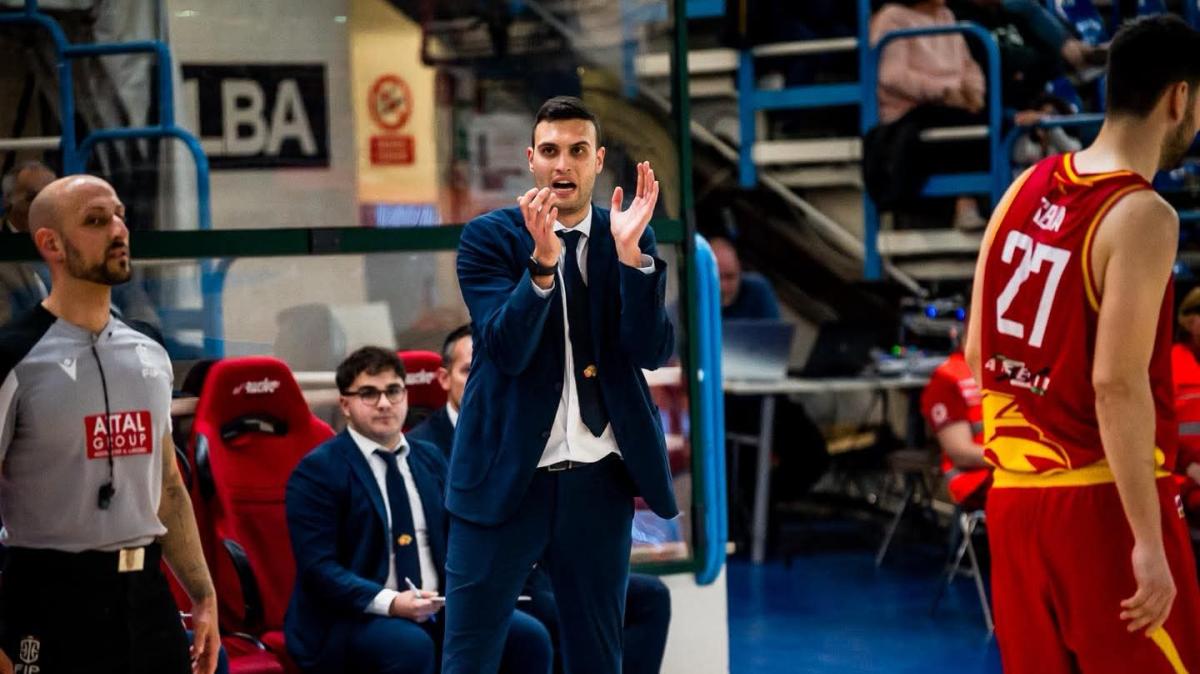 Serie B - OraSì Ravenna, esonerato coach Andrea Auletta