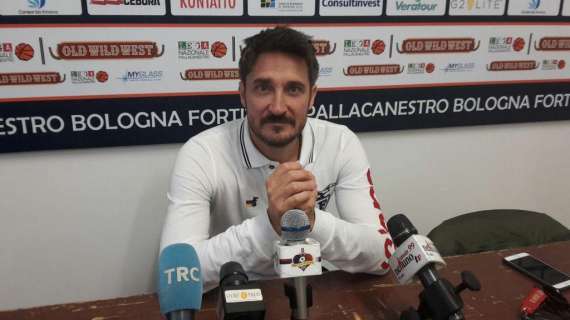 A2 - Fortitudo Bologna, Pozzecco danneggia lo spogliatoio di Roseto poi scuse e risarcimento