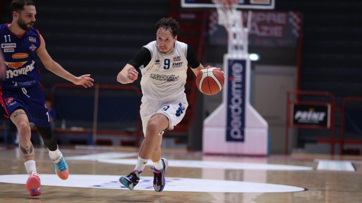 Serie B - Dany Quarrata, gara 3 è biancoblu: Casale Monferrato si arrende