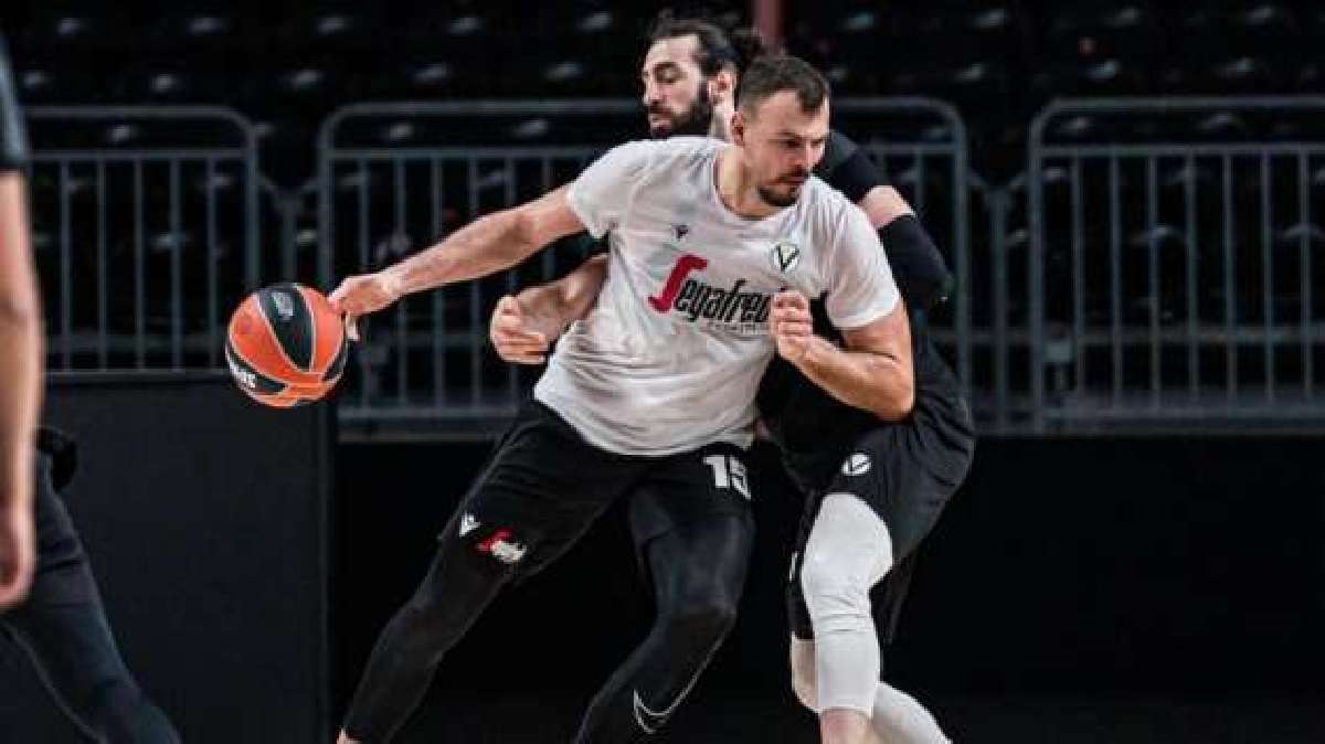 La Virtus passa a Varese con voglia e autorità: decisivi Belinelli e Zizic