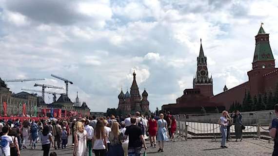 Mosca, portavoce del Cremlino: "Speriamo in dialogo con Usa su New Start" 