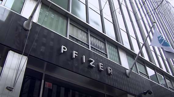 Pfizer, ricavi 2022 da record: oltre quota 100 miliardi di dollari