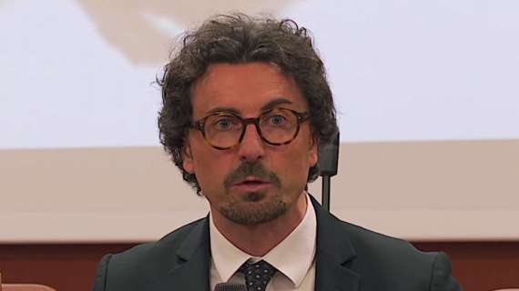 Toninelli: "Assurde accuse di Gasparri al Movimento 5 Stelle"