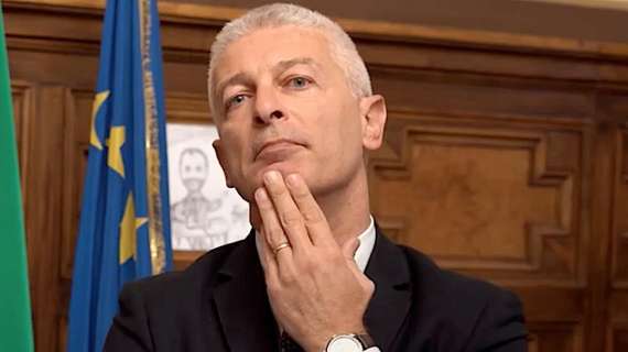 Caso Morra, Forza Italia realizza petizione per chiedere dimissioni 
