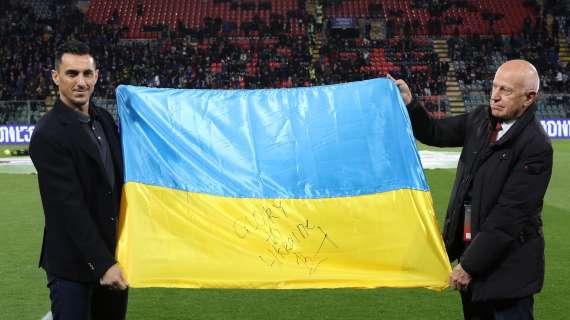 Ucraina nella Nato, Colonna: "Principio di sovranità scegliere le proprie alleanze"