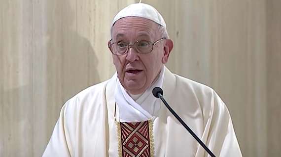Papa Francesco: "Non dimentichiamo chi soffre il dramma della guerra"