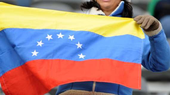 Venezuela, Maduro: "Orgoglioso del lavoro che forze armate fanno per proteggere Patria"