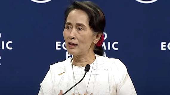 Aung San Suu Kyi accusata di corruzione: l'ex leader birmana nei guai