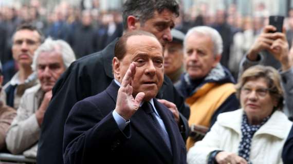 Elezioni, Berlusconi promette: “Sentenze di assoluzioni inappellabili”