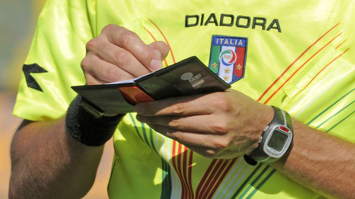 Giudice Sportivo: Samp e Genoa senza squalificati