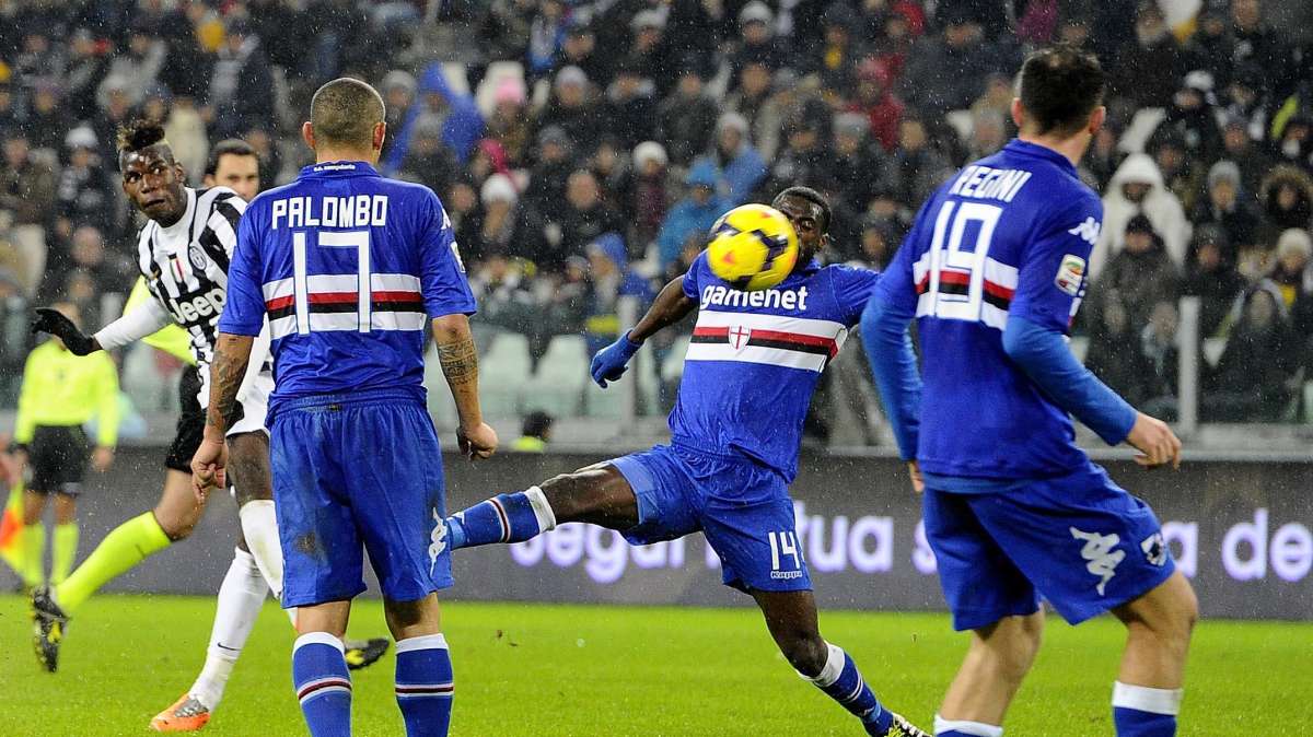 SAMPDORIA MOMENT: Buffon nega il goal a De Silvestri, la traversa sulla strada di Gabbiadini