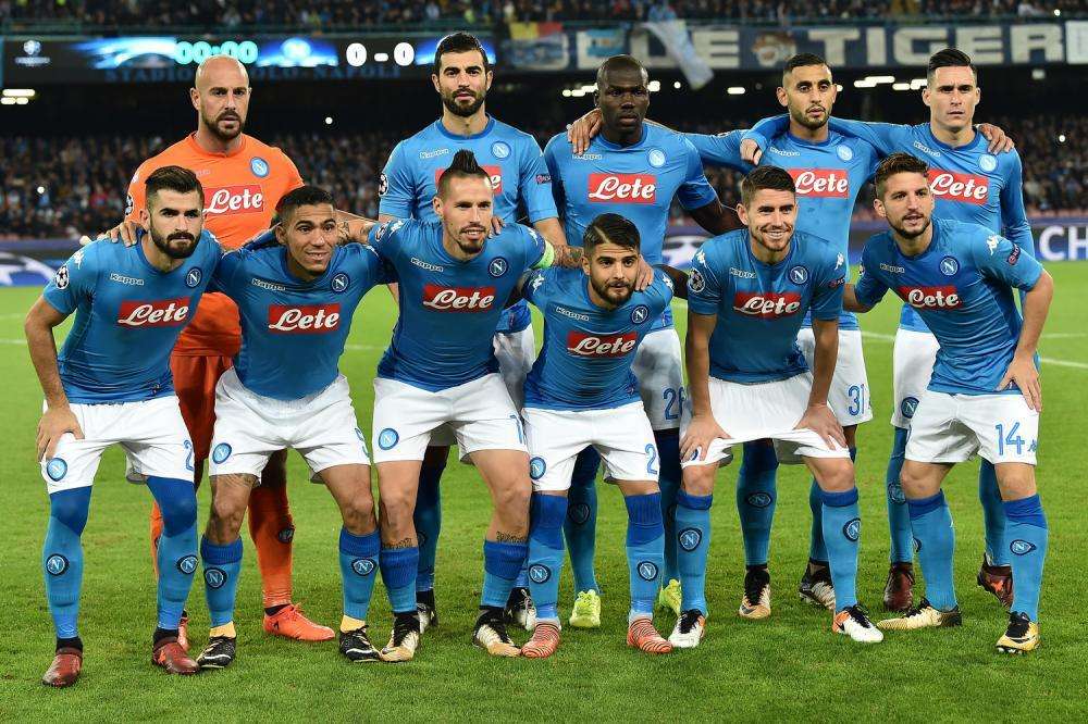 Napoli in campo contro l'Udinese, ma la testa è alla Samp
