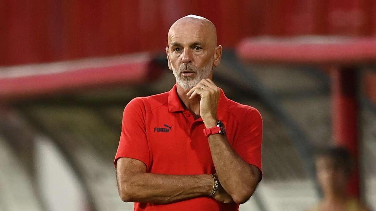 Milan, Pioli ribadisce la fiducia: "Gabbia è affidabile"
