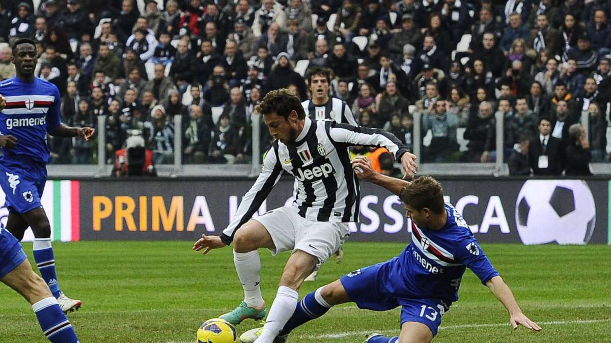 Photogallery Juventus - Sampdoria: il fallo di Berardi su Marchisio