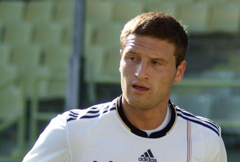 Mustafi piace al Bayer Leverkusen