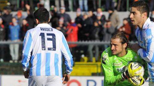 Pescara, Capuano sulla sfida con la Samp: "Siamo carichi e determinati a portare a casa la vittoria. Marassi? Ha fatto la storia"