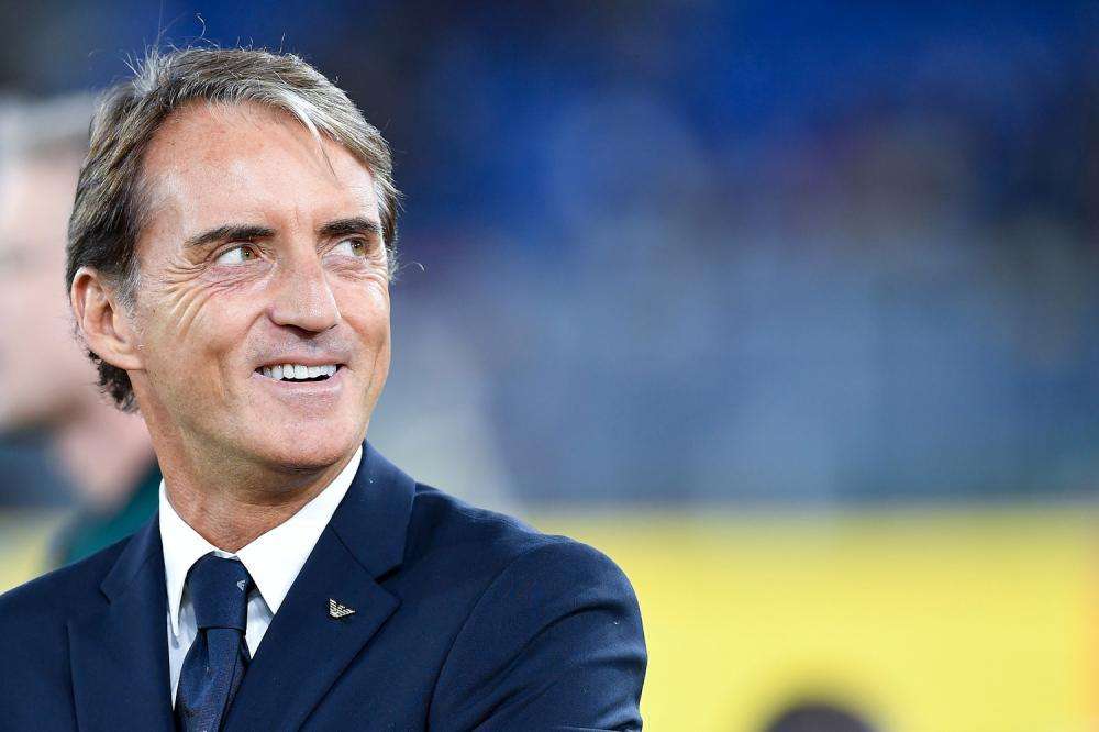 Mancini ricorda la Coppa delle Coppe e Vialli ringrazia per l'assist