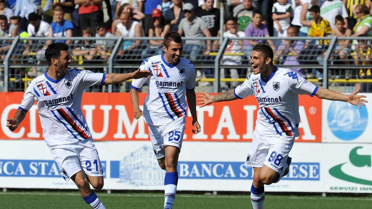 Icardi su Twitter: "Contento per il debutto all'Olimpico contro una squadra come la Roma!"