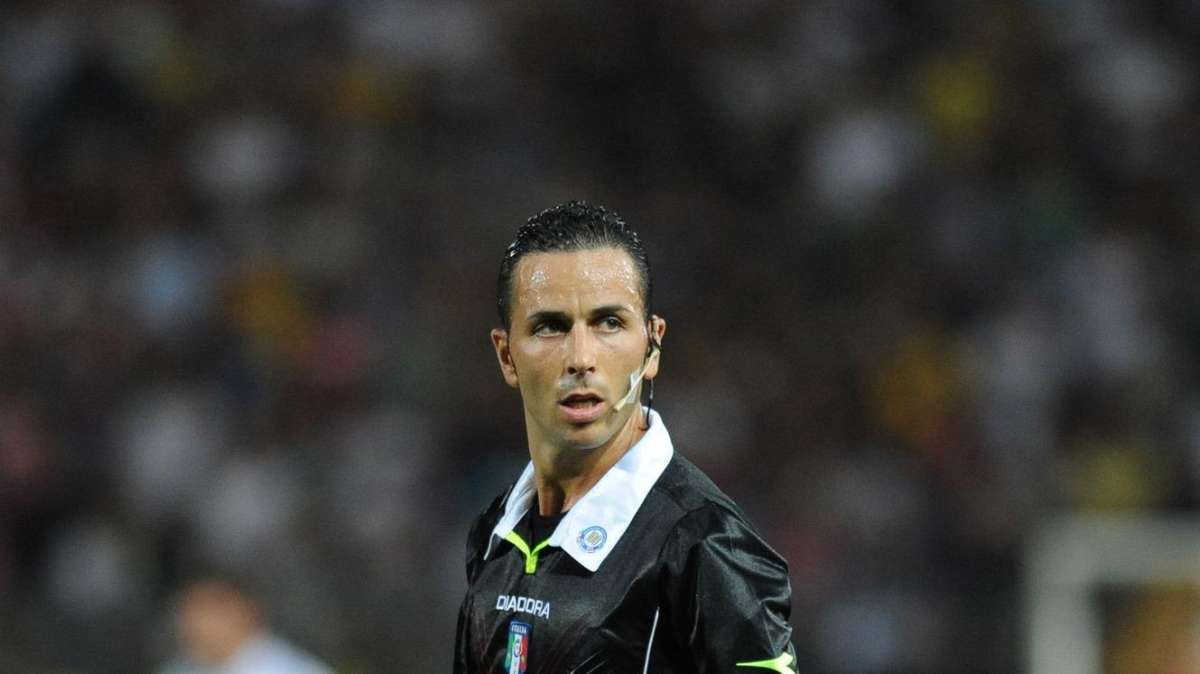 Sarà Roca l'arbitro di Samp-Cagliari