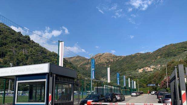 Sampdoria, allenamento tra campo e palestra. In sei a parte