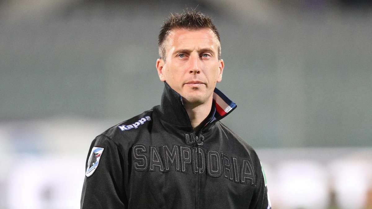Schemi e tattica nell'allenamento di questa mattina. Maxi Lopez e Gastaldello ancora a parte