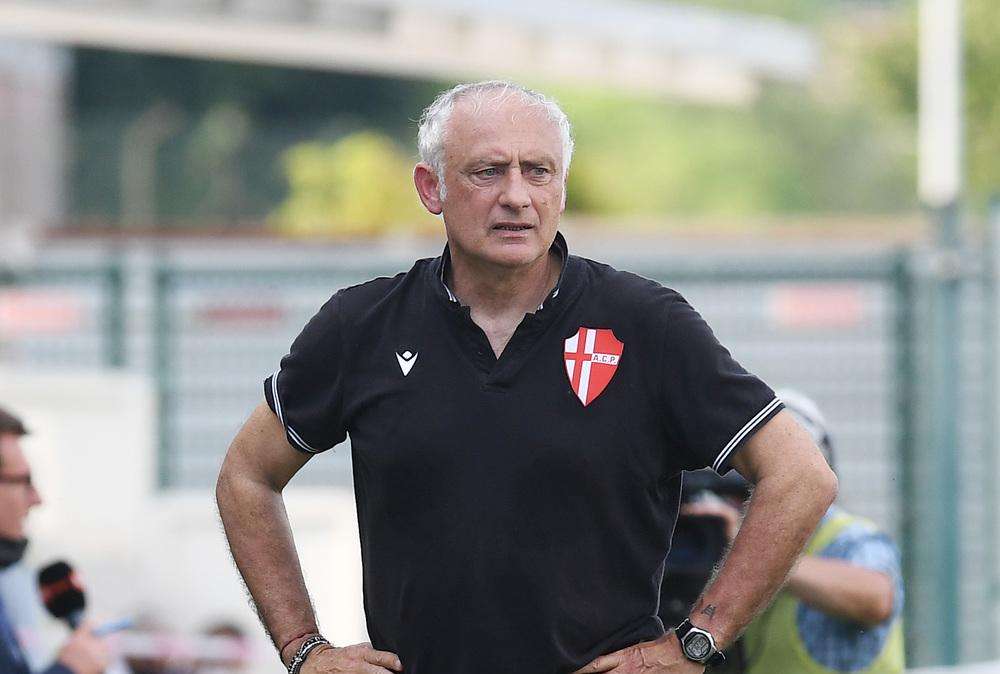 Mandorlini: "Deluso da Cagliari e Sampdoria, hanno potenziale tecnico superiore"