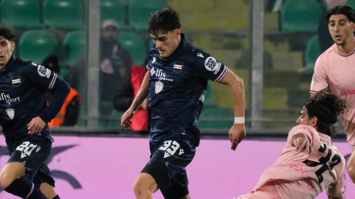 Sampdoria, la soddisfazione di Conti: "Vestire la maglia che ho sempre tifato è un onore"