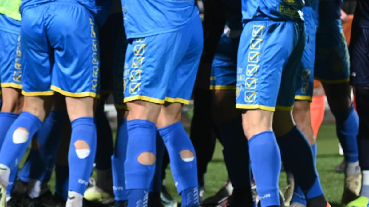 Carrarese, i convocati di Calabro contro la Sampdoria