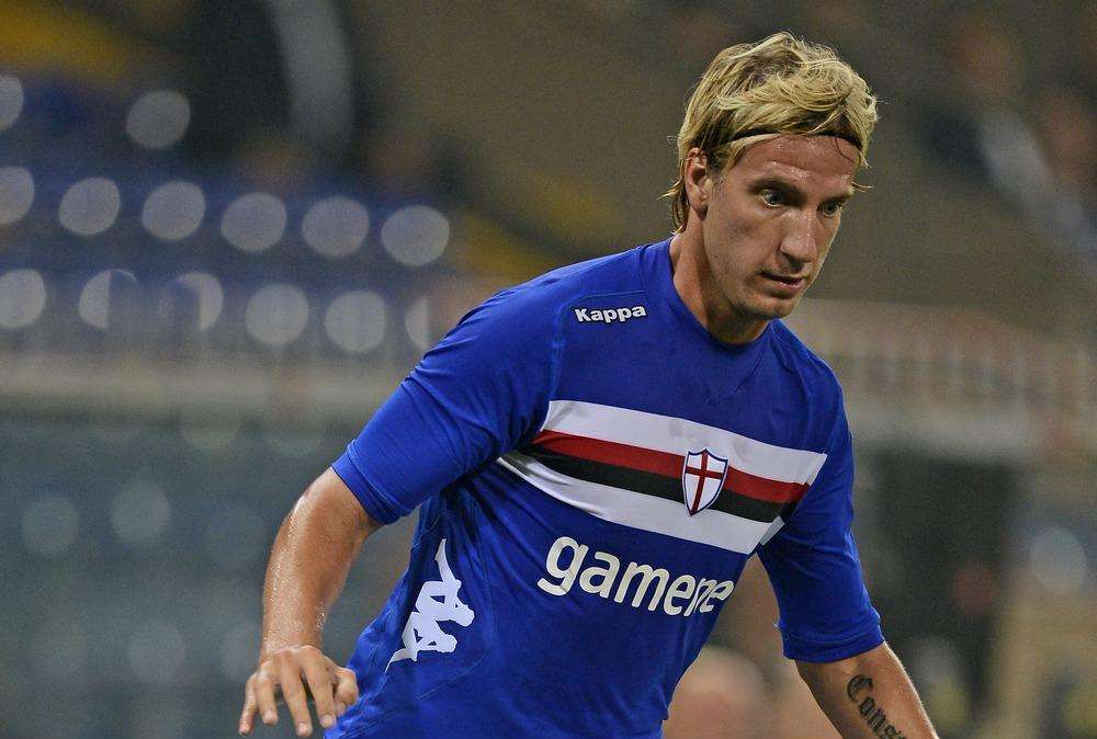 All'asta su Etwoo la maglia del derby di Maxi Lopez