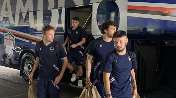 Sampdoria, la partenza della squadra verso Istanbul (VIDEO)