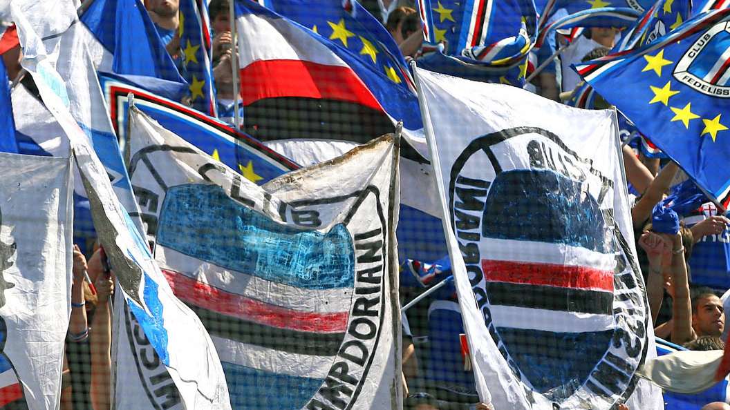 Tifosi a Bogliasco: tanto calore e uno striscione per Cassano
