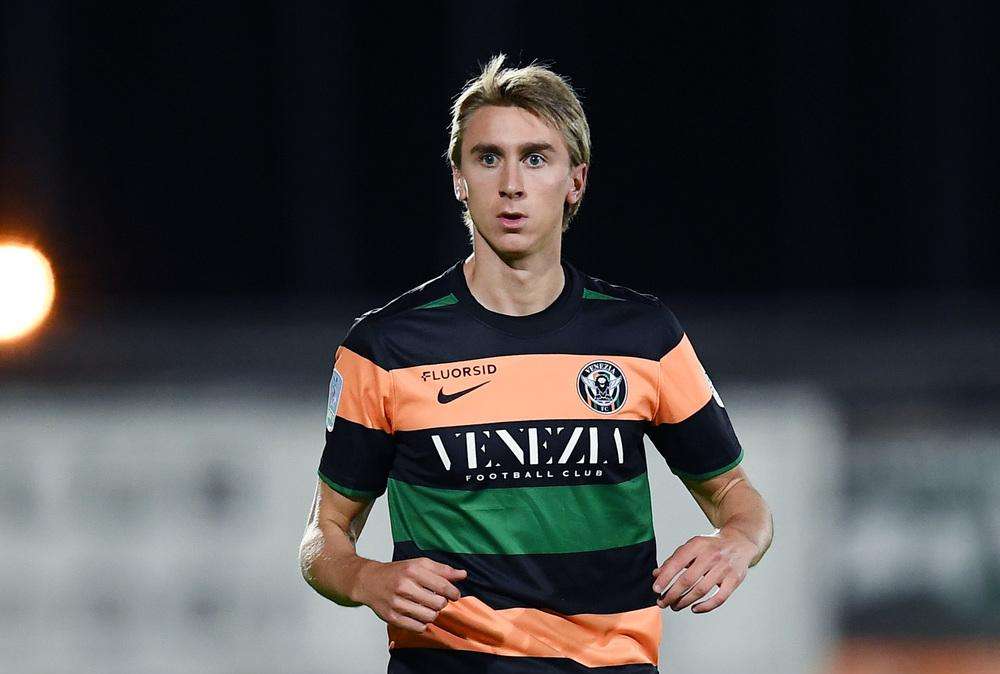 Venezia-Sampdoria, Johnsen prima ci prova poi ispira. Pericoli scampati