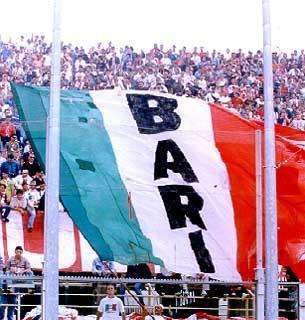 Ultras Curva Nord 1976 Bari: è ufficiale lo scioglimento